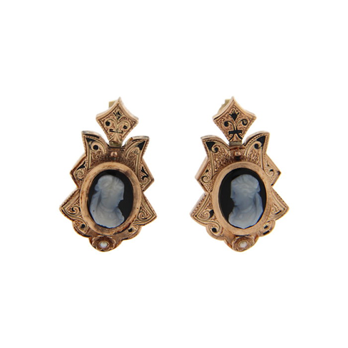 Victorian Taille d'epargné Cameo Earrings