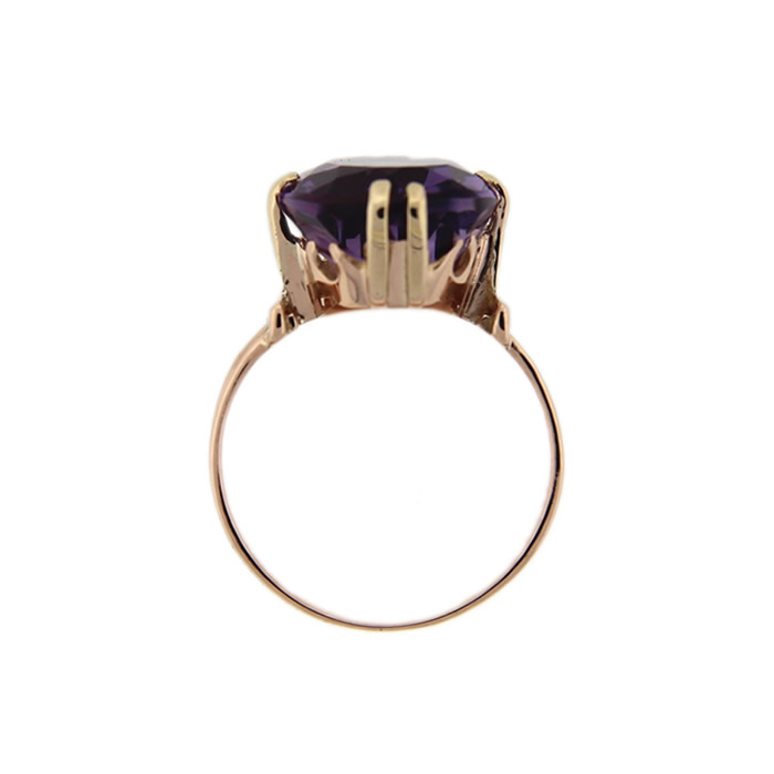 Oval Amethyst Ring - Click Image to Close
