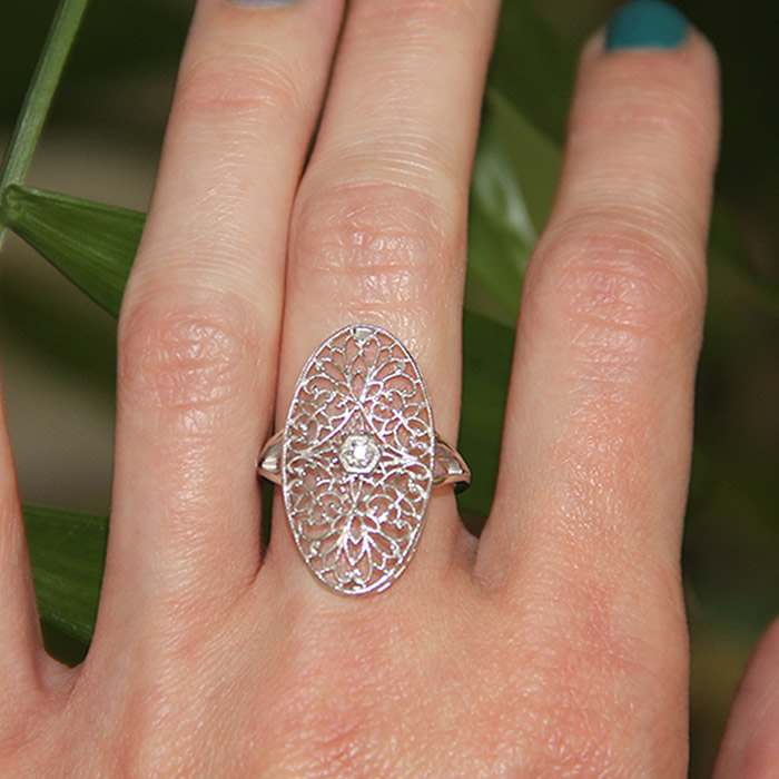 Oval Filigree Diamond Ring - Click Image to Close