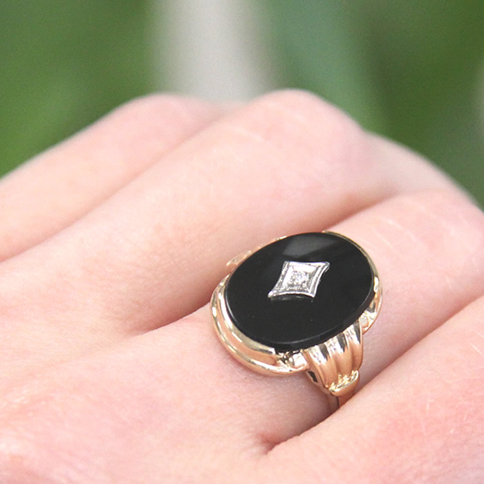 Oval Onyx and Diamond Ring - Click Image to Close