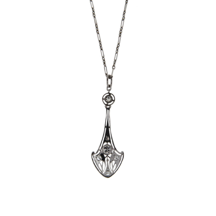 Edwardian Platinum and Diamond Pendant Necklace - Click Image to Close