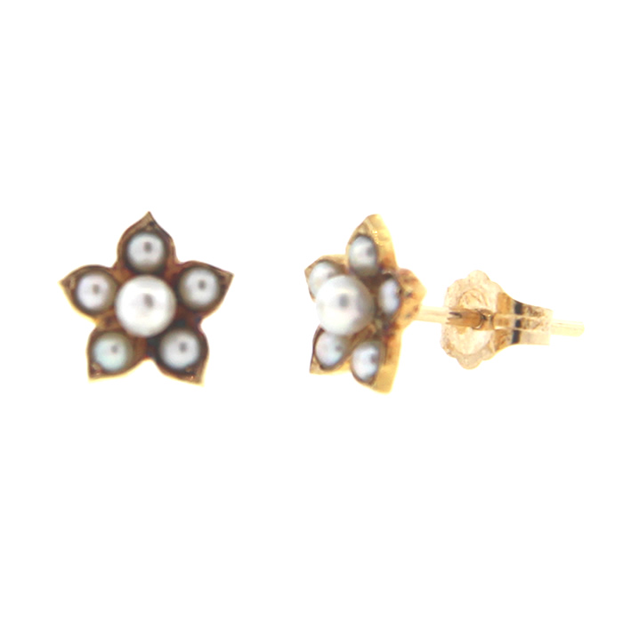 Small Seed Pearl Flower Stud Earrings